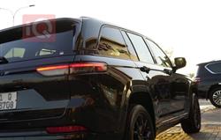 جیپ گراند شیرۆکی